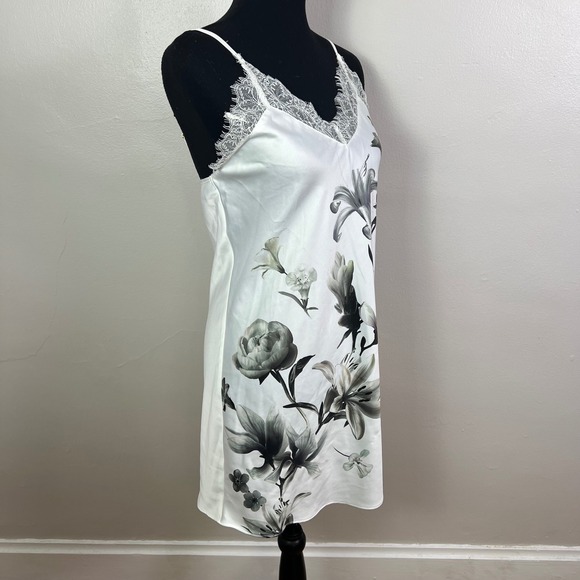 Flora Nikrooz Slip Dress Lingerie Floral Lace Trim White Mini Size S - Picture 4 of 7